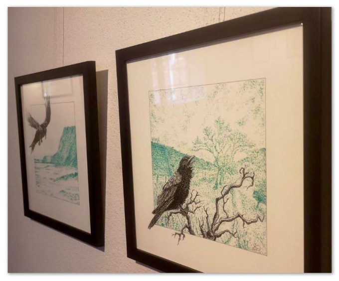 Kunstværker til udstilling i den gamle staldbygning i Hangaards Have 2023 © KirstenKKester.com | Kirsten K. Kester